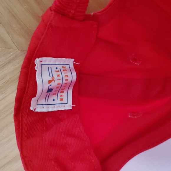 LIKE NEW:  NIKE MLB BASEBALL ⚾️ CAP (PHILADELPHIA PHILLIES) - Picture 5 of 7